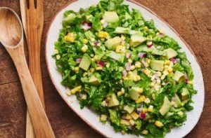 Ensalada de Elote con Aguacate