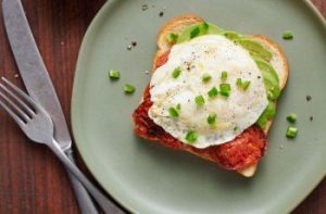 Sándwich de Huevo Sencillo